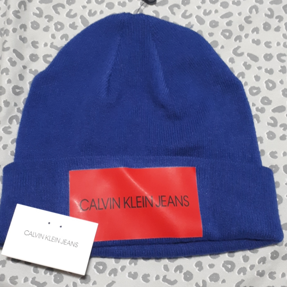 Calvin Klein toque